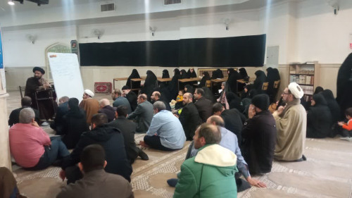 برگزاری دومین جلسه اولین دوره آموزشی آمران به معروف در قم با حضور بیش از ۸۰ شرکت‌کننده